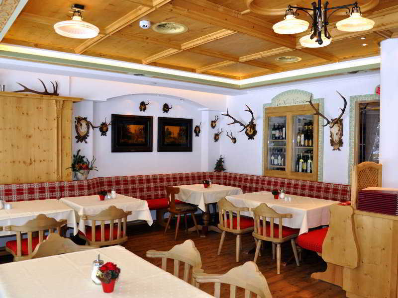 Jägerhof 4*