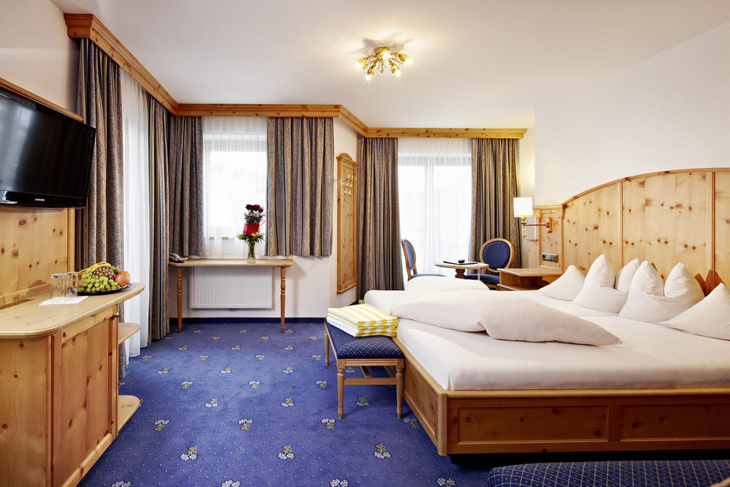 Hotel Jägerhof 4*